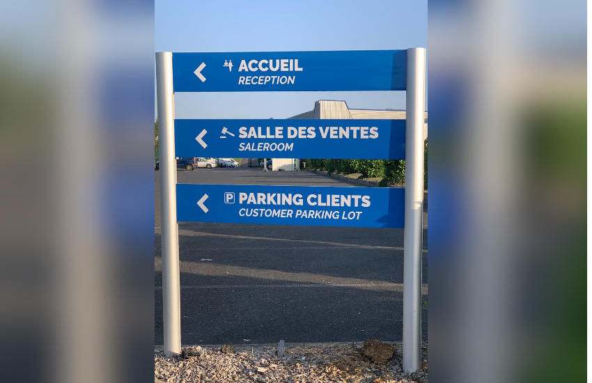 Image d'un panneau directionnel