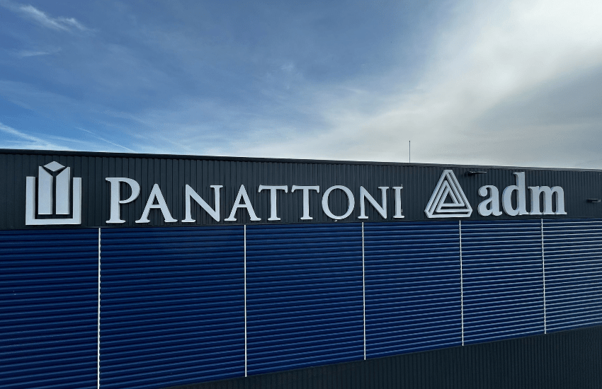 Enseigne lettres découpées PANATTONI ADM